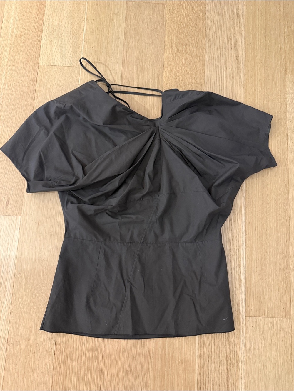 Marni Women’s Dark Gray Twisted Front Short Sleeve Top